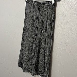 H&M Midi Button-Up Skirt